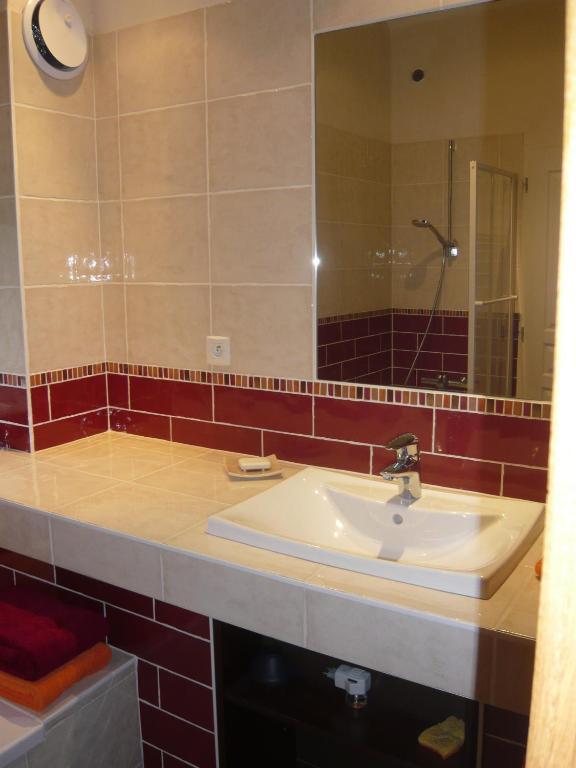 Chambres D'Hotes Grange Carree Saint-Remy  Room photo